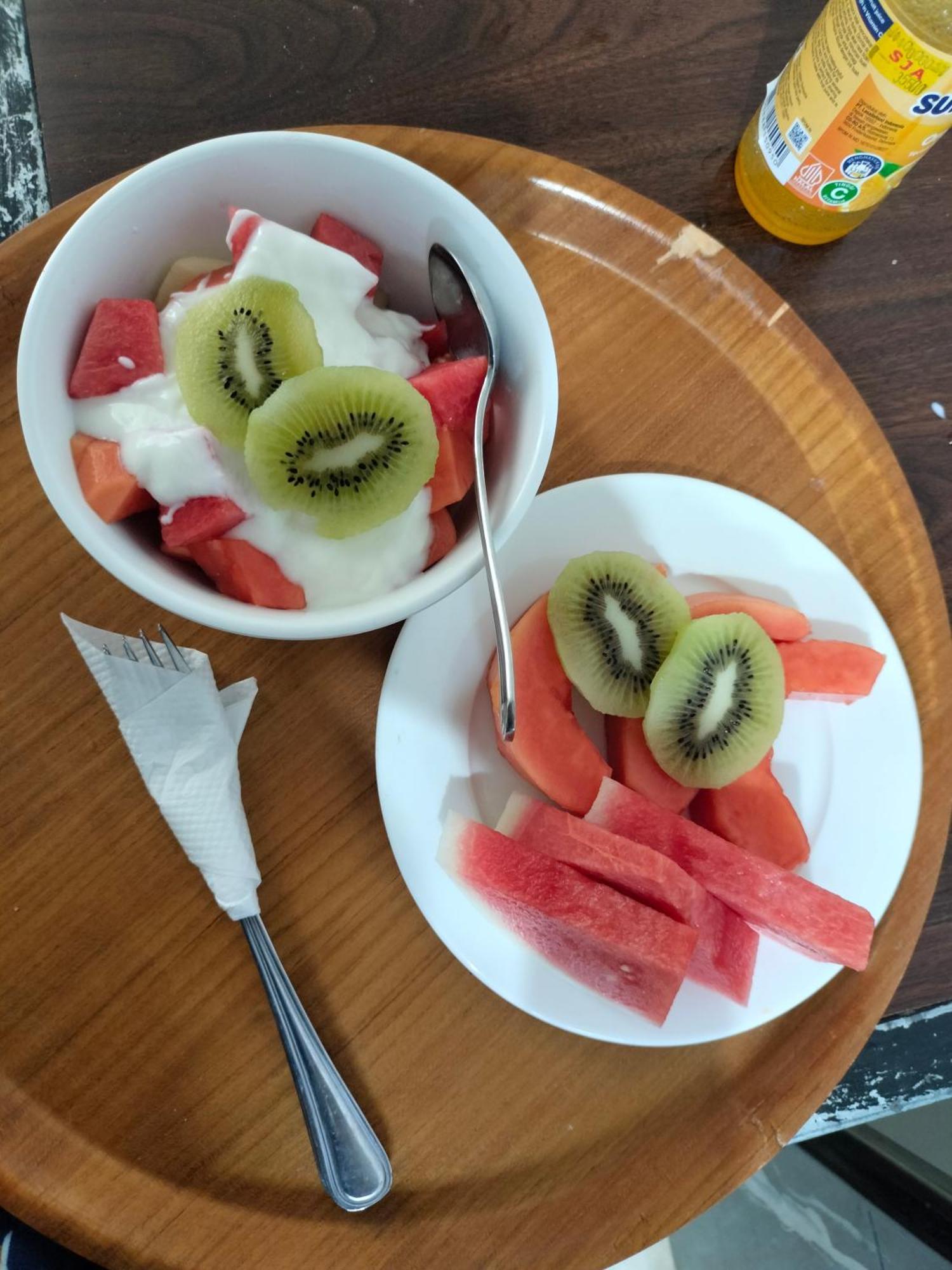 Semilir Inn 圣吉吉 外观 照片