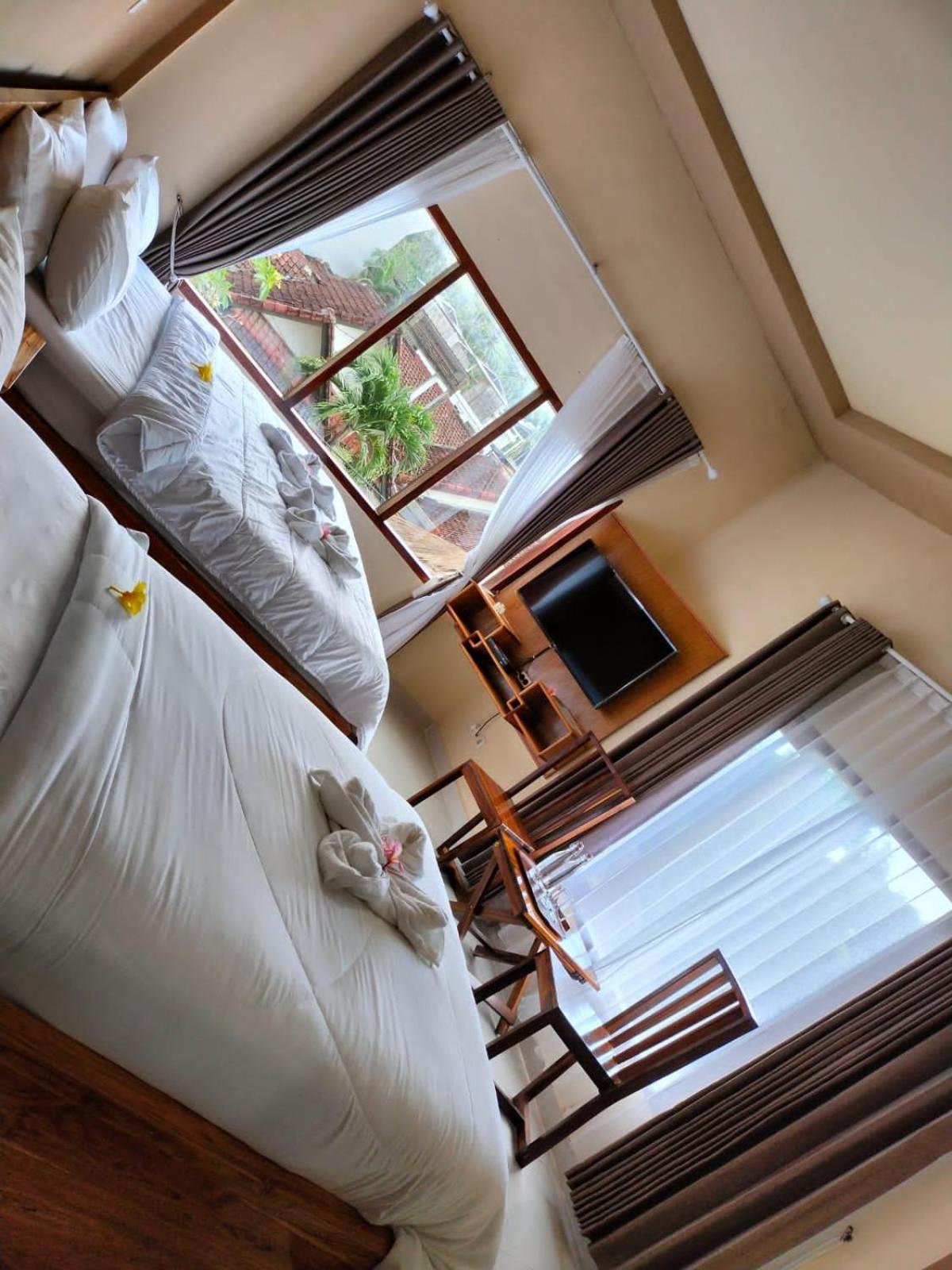 Semilir Inn 圣吉吉 外观 照片