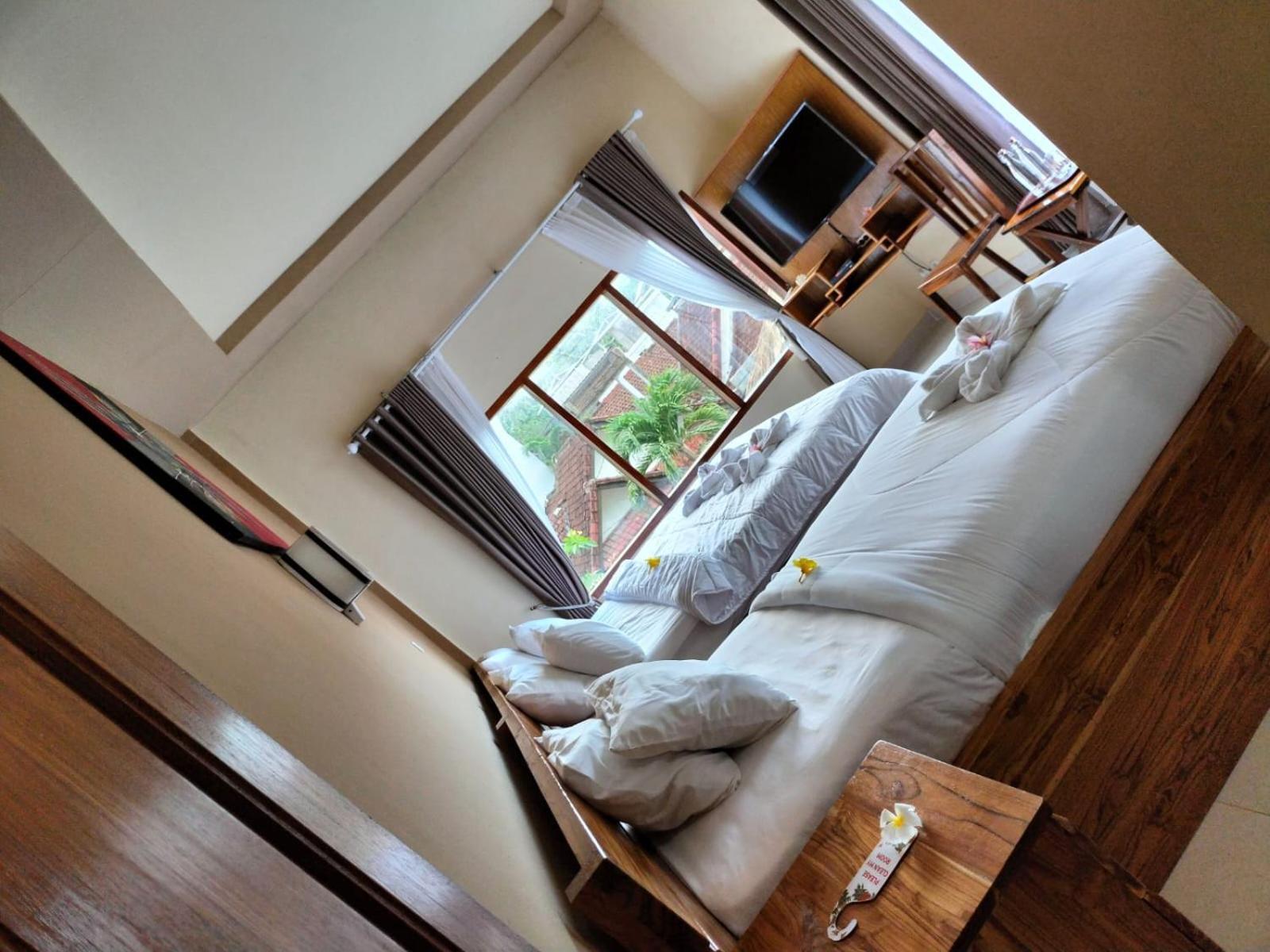 Semilir Inn 圣吉吉 外观 照片