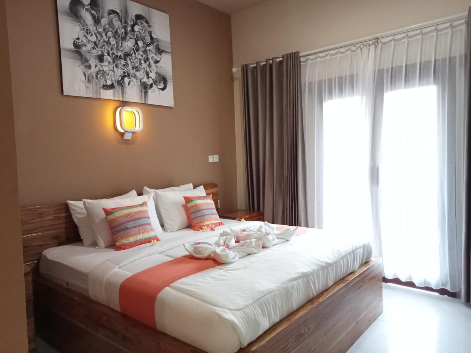 Semilir Inn 圣吉吉 外观 照片